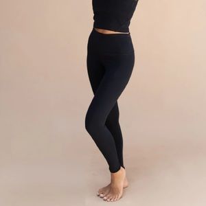 Indigo Luna black organic cotton high waisted leggings